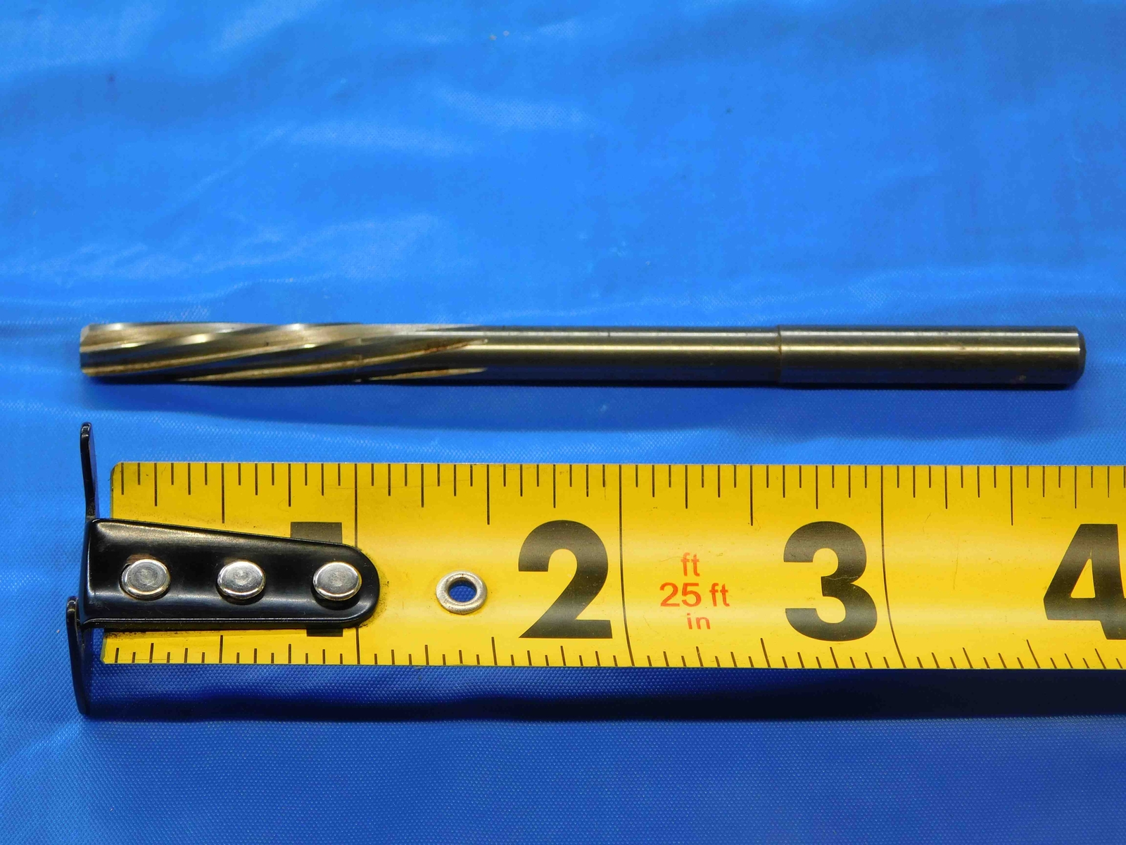 0.2362 OD HSS REAMER SPIRAL 6 FL .2362 15/64 .2500 -.0138 UNDERSIZE 6 mm