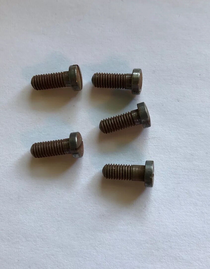 *NOS* 1186-SINGER SCREWS (LOT OF 5)-FREE SHIPPING*