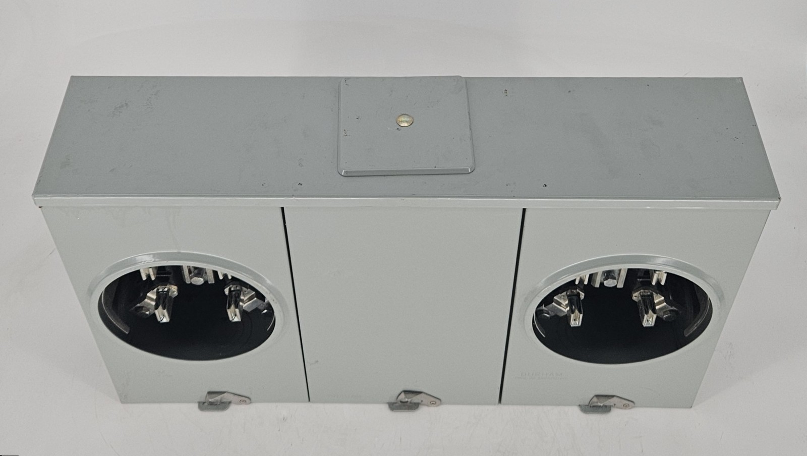 Durham ITT3202U 2-Gang Meter Socket 320A Total (200A Per Position) Ringless