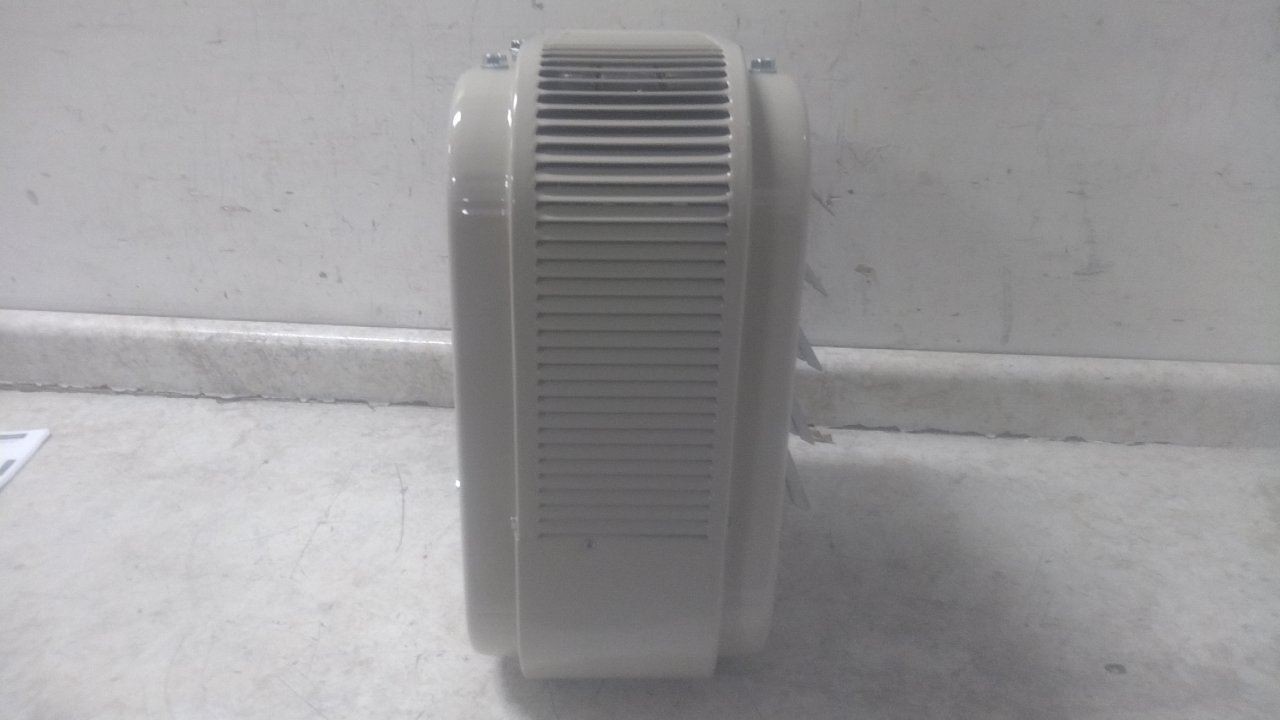 Dayton 804T17 208/240VAC 350 CFM Electric Wall & Ceiling Unit Heater