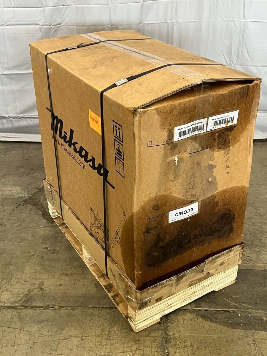 MIKASA MVC60VTHW 4.0 HP Forward Plate Ground Compactor 2,315 LBF 10.3 vpm*