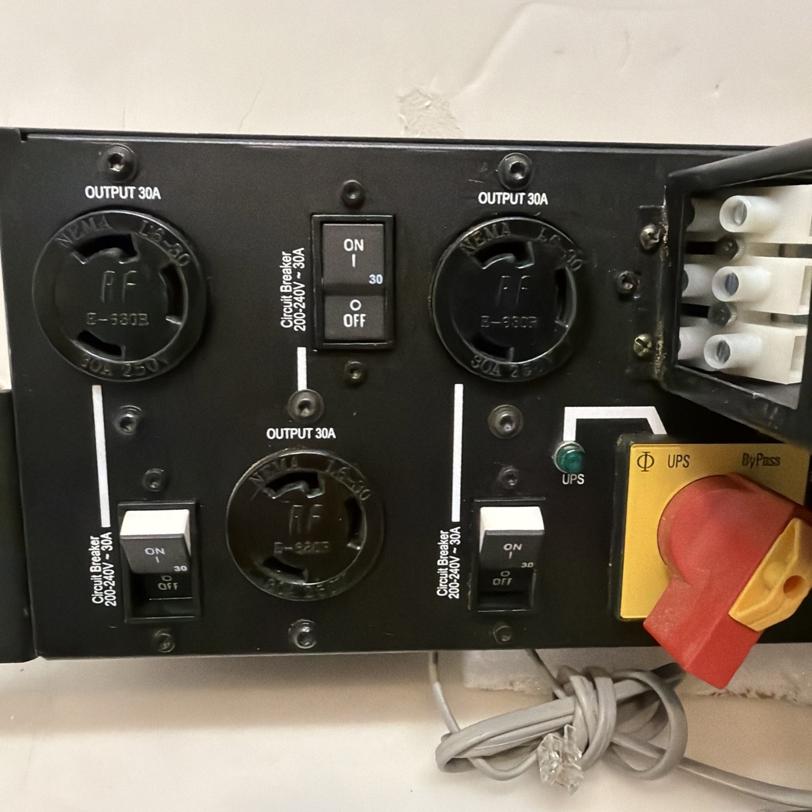 Eaton 9PX Maintenance MBP11K208 Bypass 3U Hardwired W/EBM Cable Hotswap