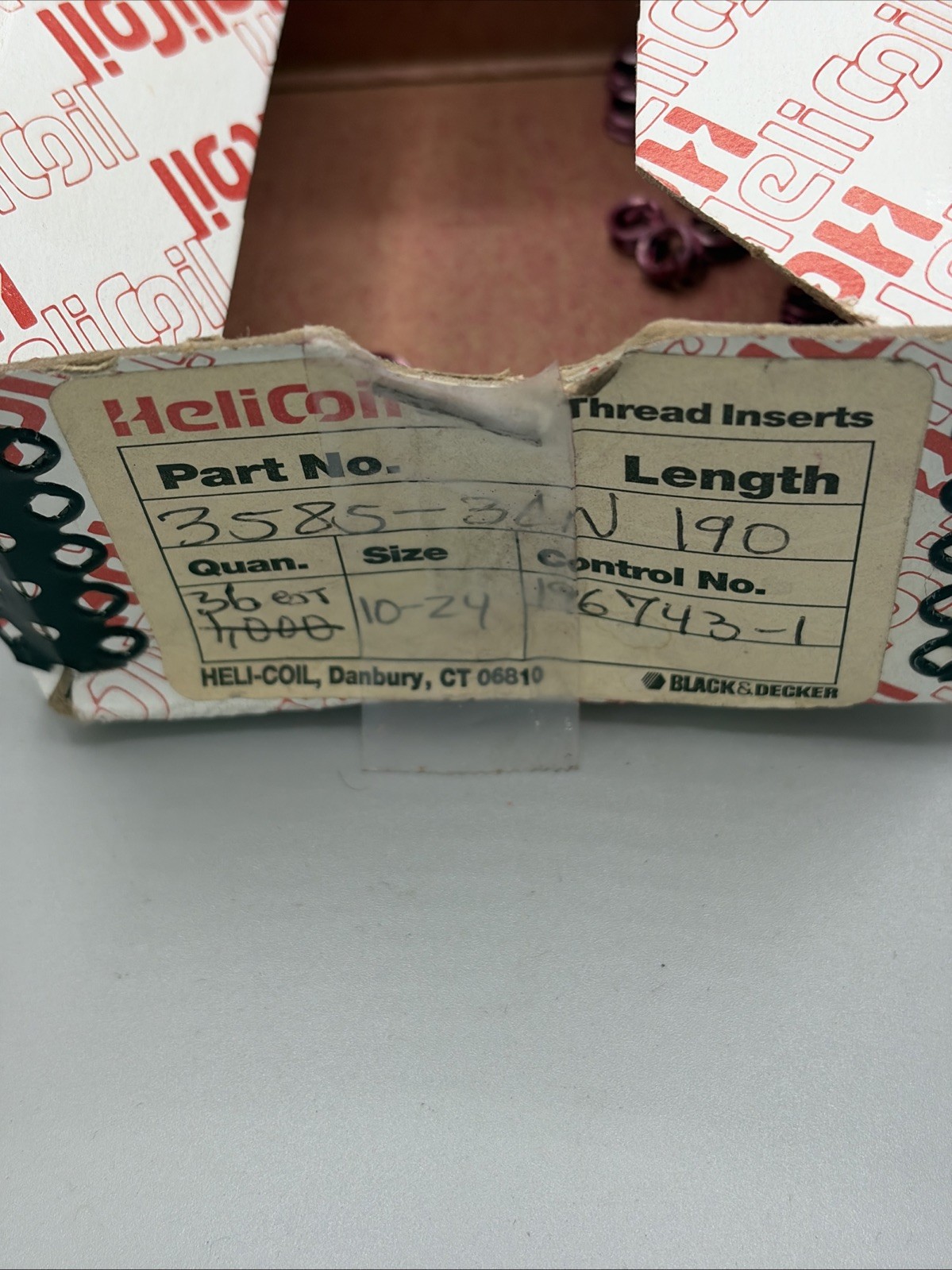 LOT OF 34, HELICOIL 3585-3CN190 10-24 Screw Locking Thread Insert NOS Surplus