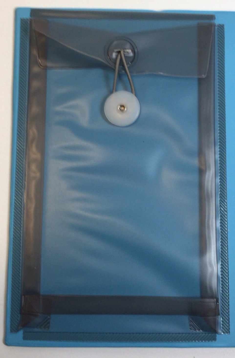 Avery Mini Size Protect and Store View Binder w/3 Round Rings – Pre Owned