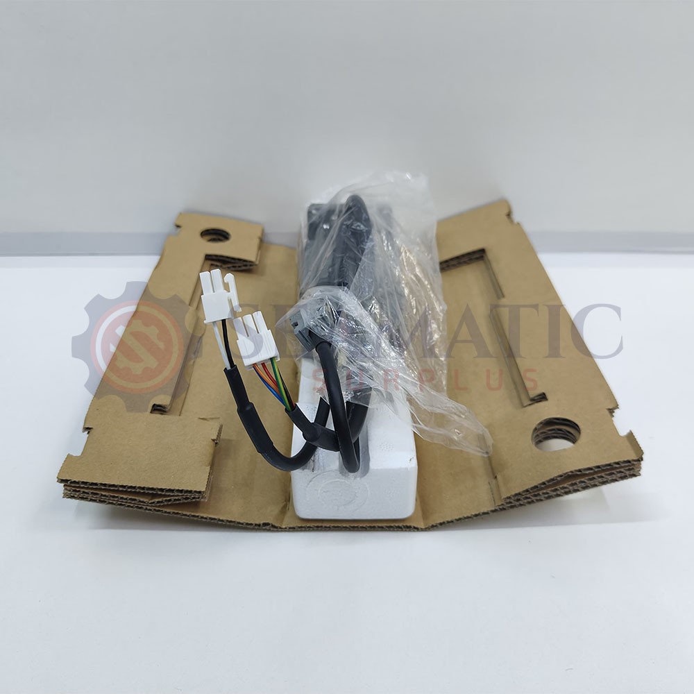 NEW Oriental Motor AZM66MK , 2.36 in. (60 mm) AZ Series Stepper Motor , V#536