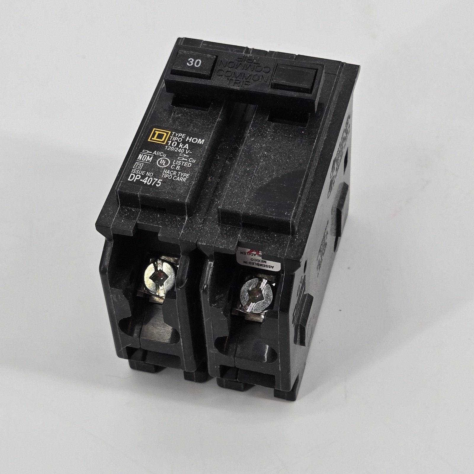 Square D Homeline HOM230 30A 2-Pole Circuit Breaker 120/240V Common Trip NOS