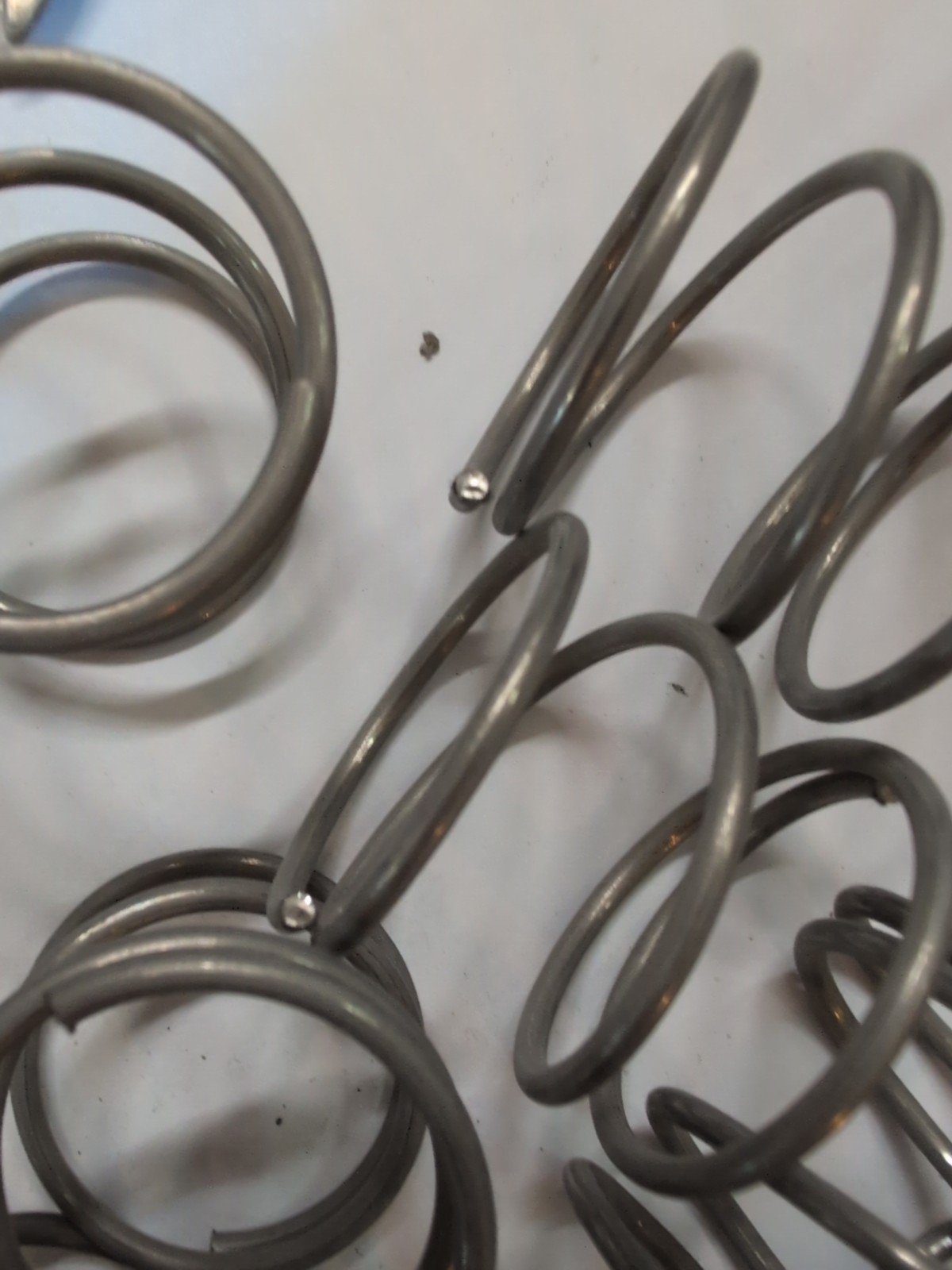 (LOT OF 10) COMPRESSION SPRINGS 1 1/4 Inch. Medium Duty. New in Open Box