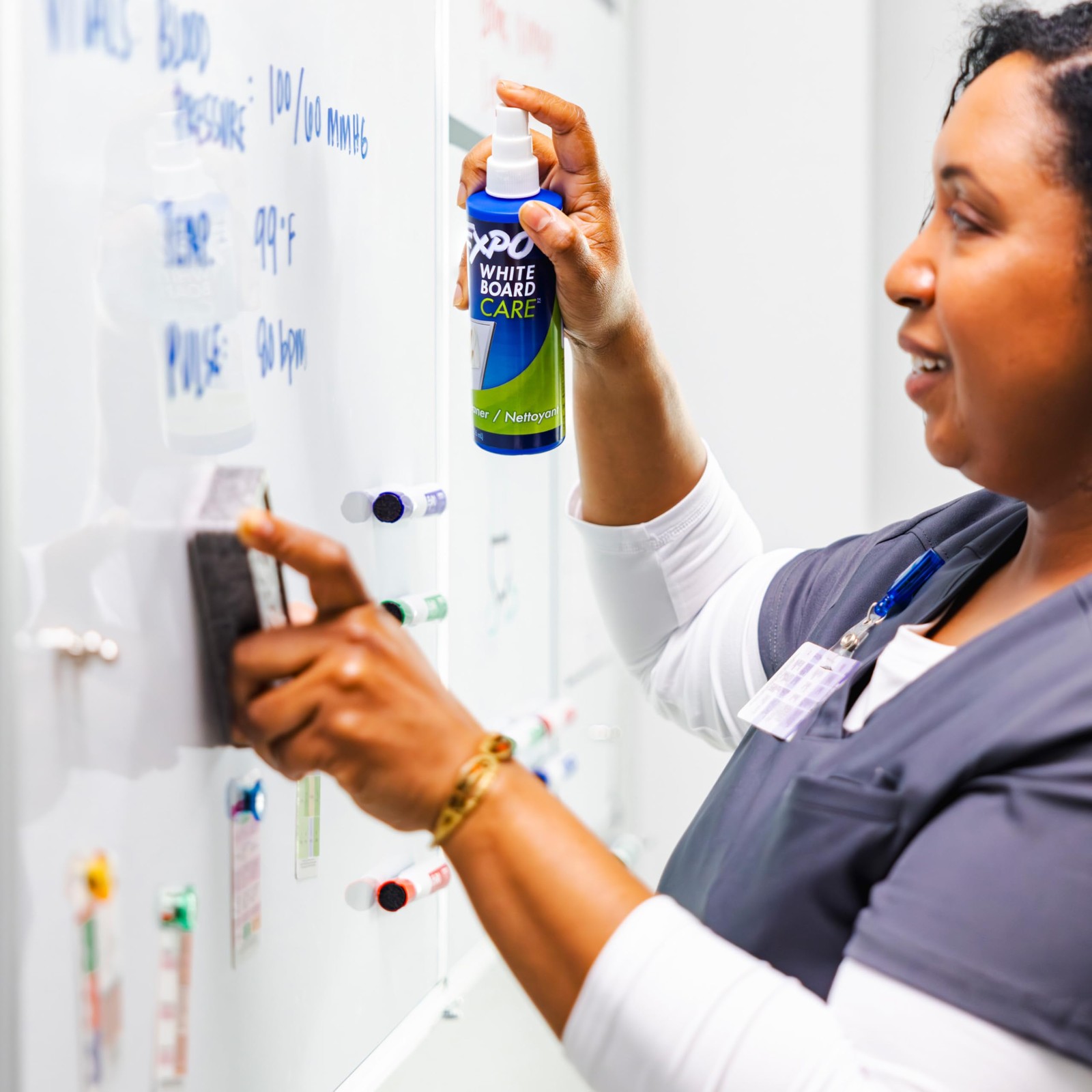 EXPO Dry Erase Whiteboard Cleaning Spray, 8oz – Calendar, 8 Ounce, Blue