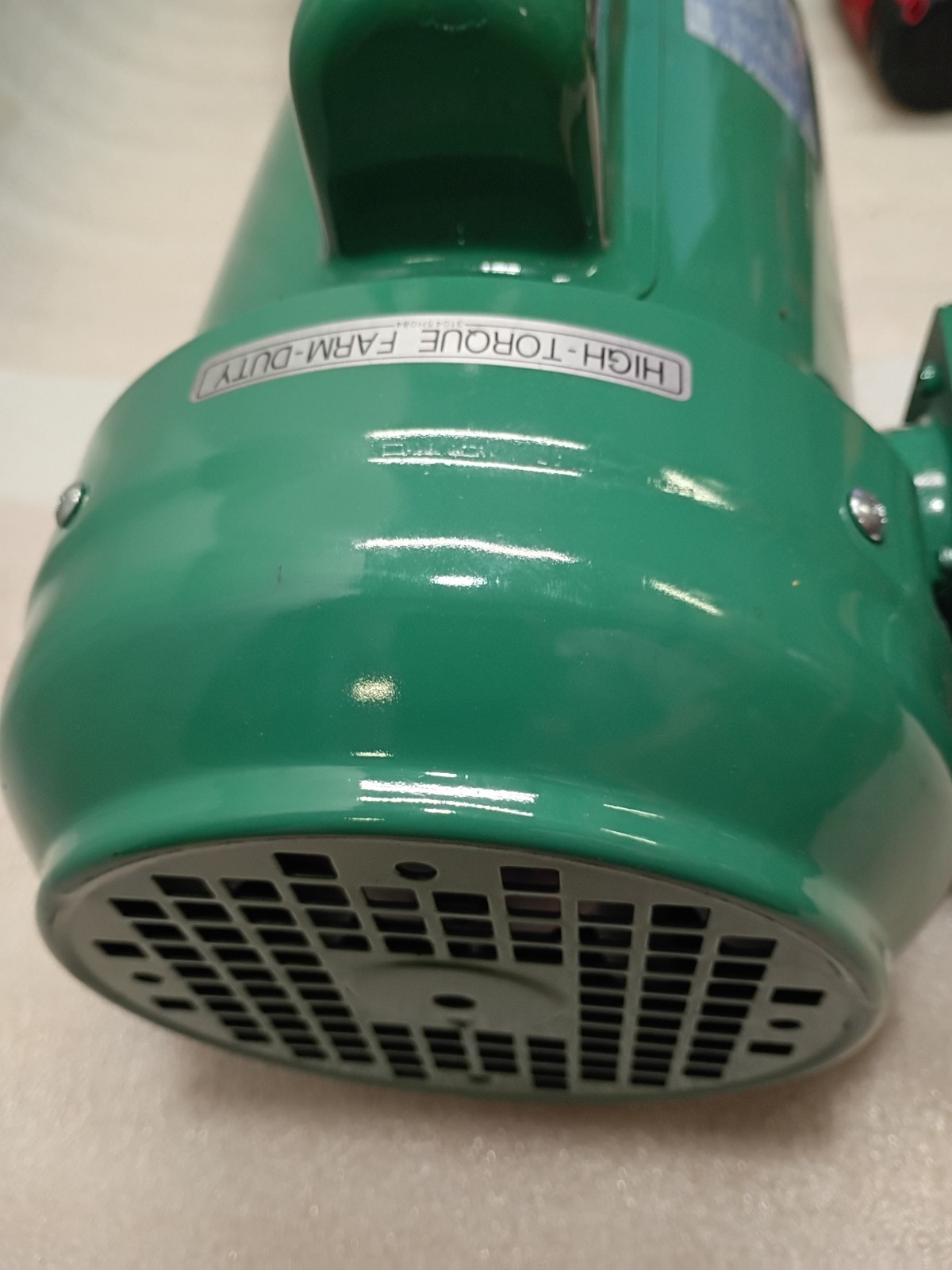 Teco 3/4 HP Farm Duty Electric Motor 1750RPM 115/230V 1 Ph TEFC Frame 56