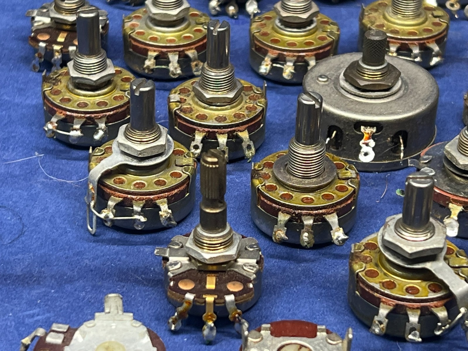 Variable Resistors ~ Assorted vintage potentiometers ~ Used & untested x 64