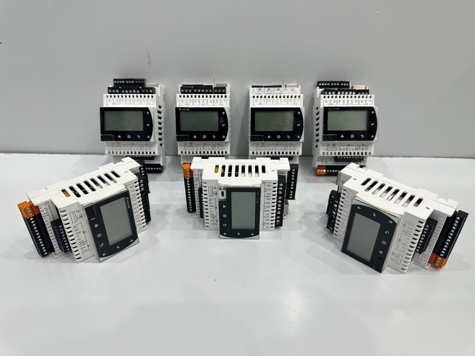 Carel Code P+D0N0NH1DEF1 systemair c.pCO Mini Controller