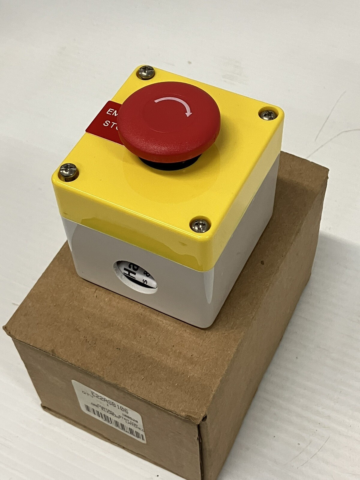EATON E22ASB106 Emergency Stop Button Control Station
