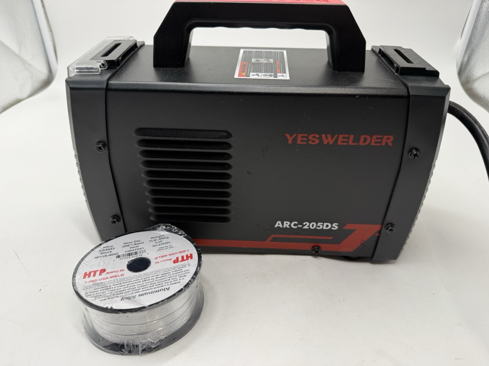 YESWELDER ARC-205DS Stick Welder AC/DC Welding Machine w Cables Dual Voltge 205a