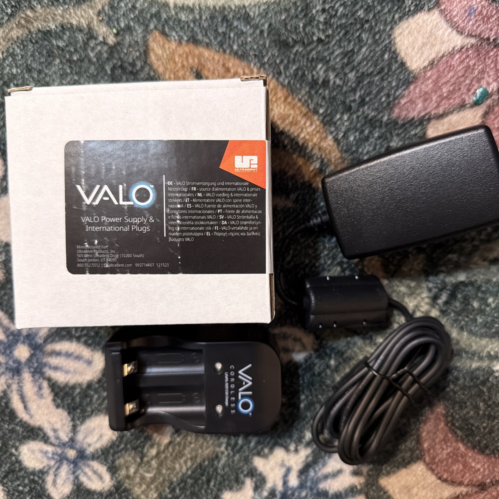 Charger VALO Cordless Rechargable Battery Ultradent Curing Light