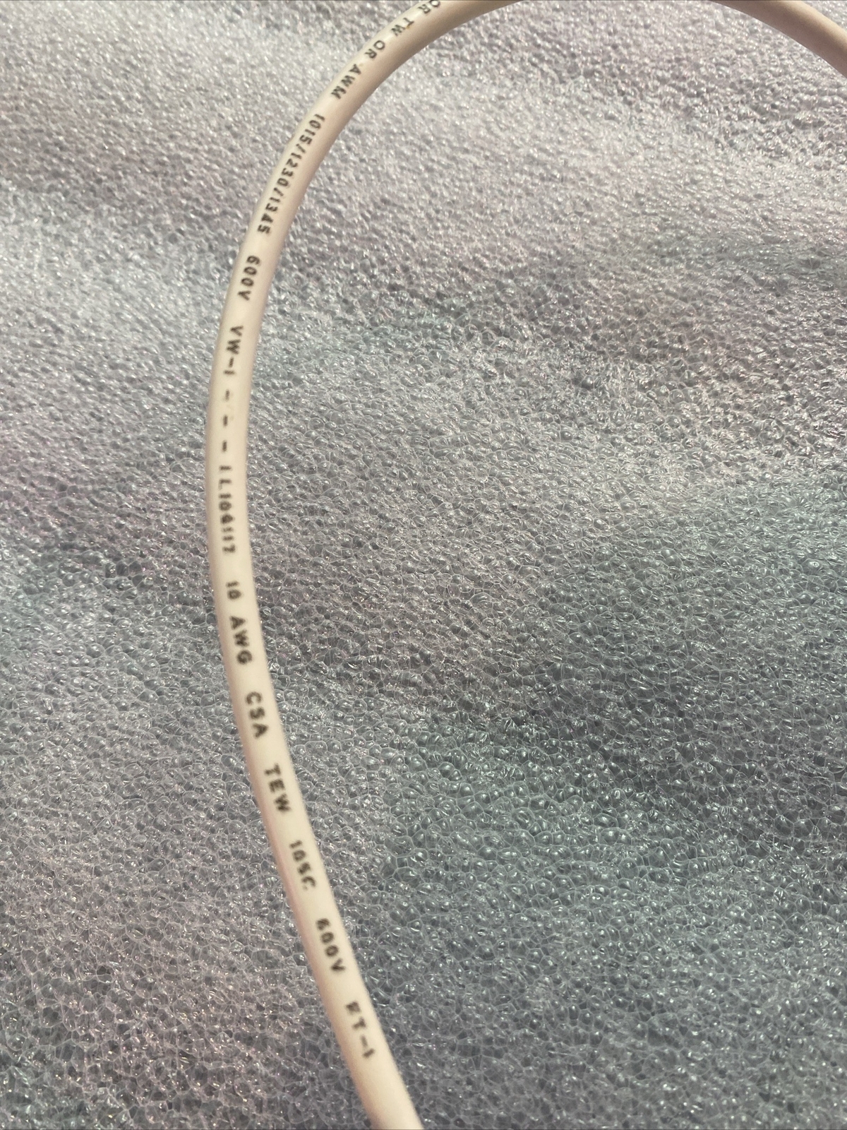 10AWG 600V MACHINE TOOL WIRE P/N: 07597 WHITE 100Ft Oil/Moisture Resistant
