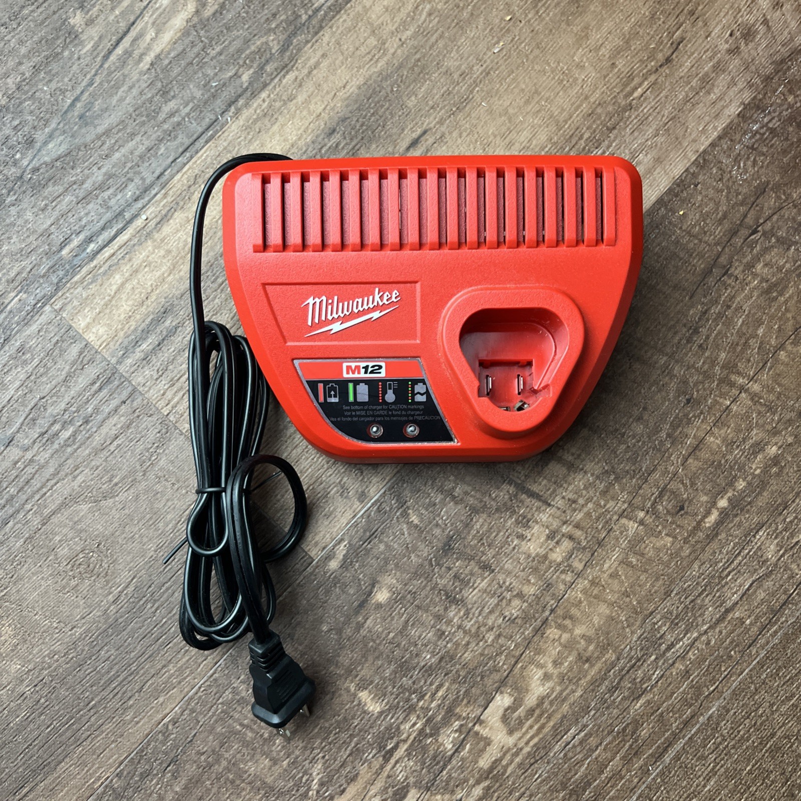 Milwaukee 2471-20 M12 Cordless Copper Tubing Cutter – Battery & Charger & Case