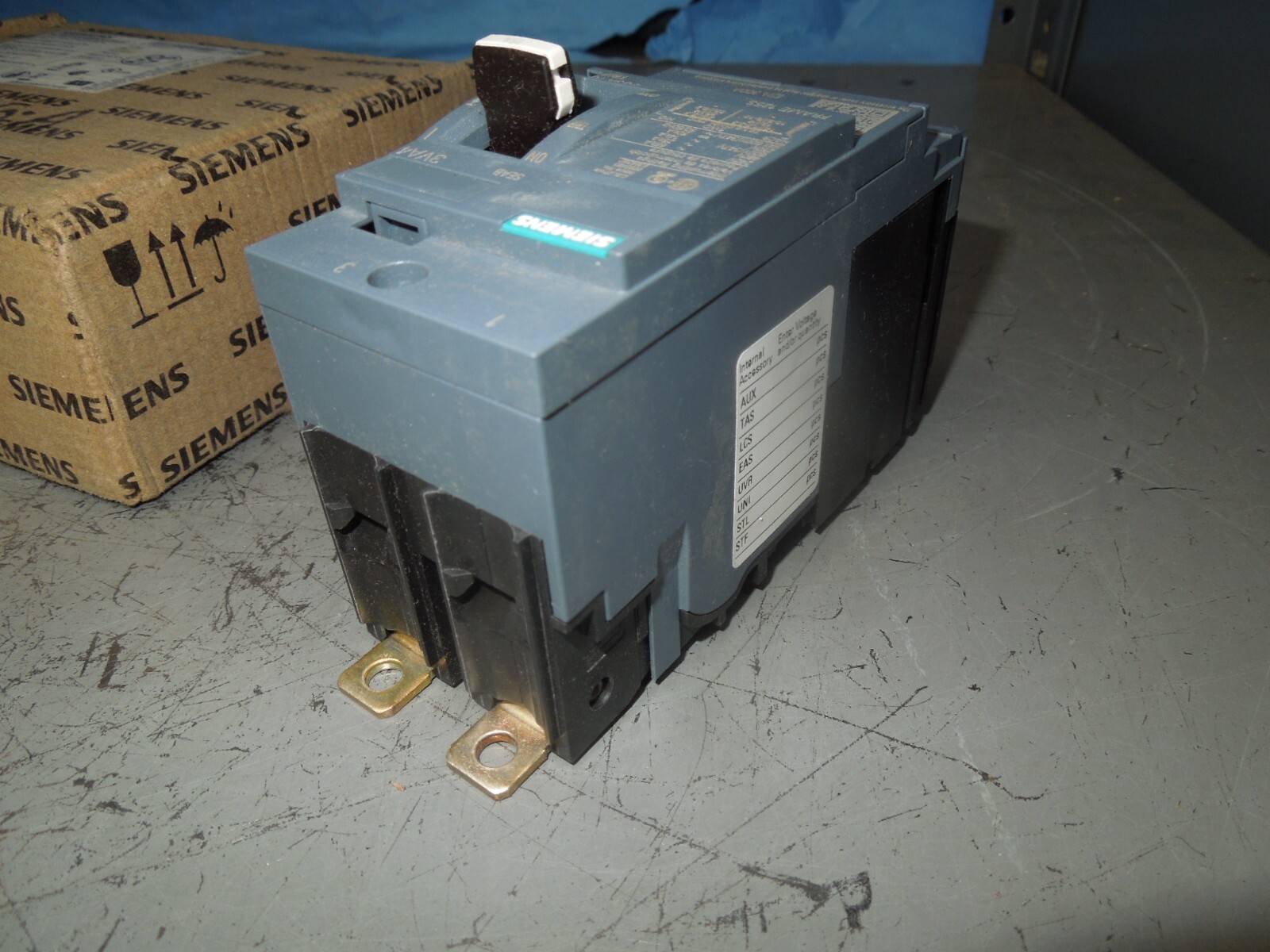 Siemens 3VA4195-4ED24-0AA0 15A 2p 600Y/347V Molded Case Breaker New Surplus