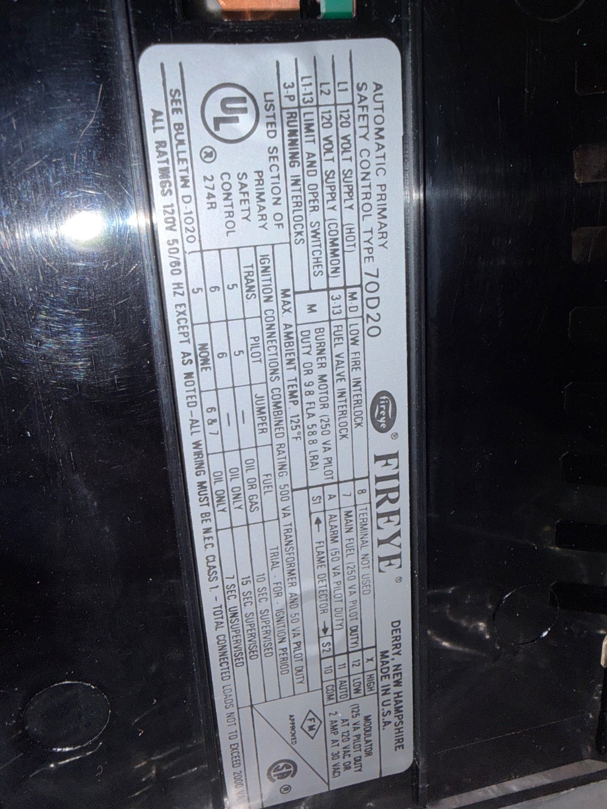 NOS FIREYE 70D20 AUTOMATIC PRIMARY SAFETY CONTROL SOLID STATE BURNER MANAGEMENT