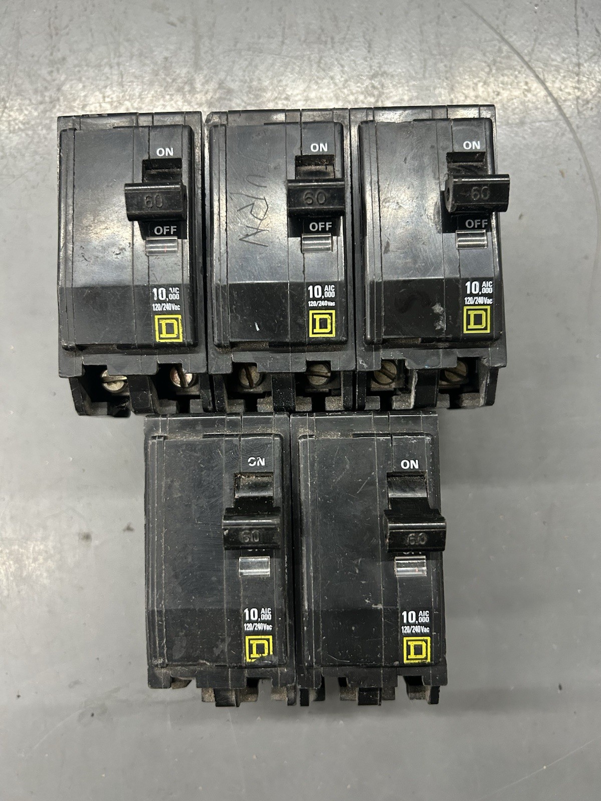 Lot of 5 Square D QO260 60 Amp 2-Pole Circuit Breaker 120/240V QO Visi-Trip Used
