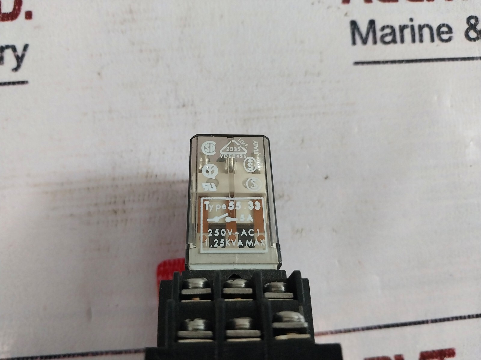 FINDER 55.33 Relay with base 110V~AC 10A/250V