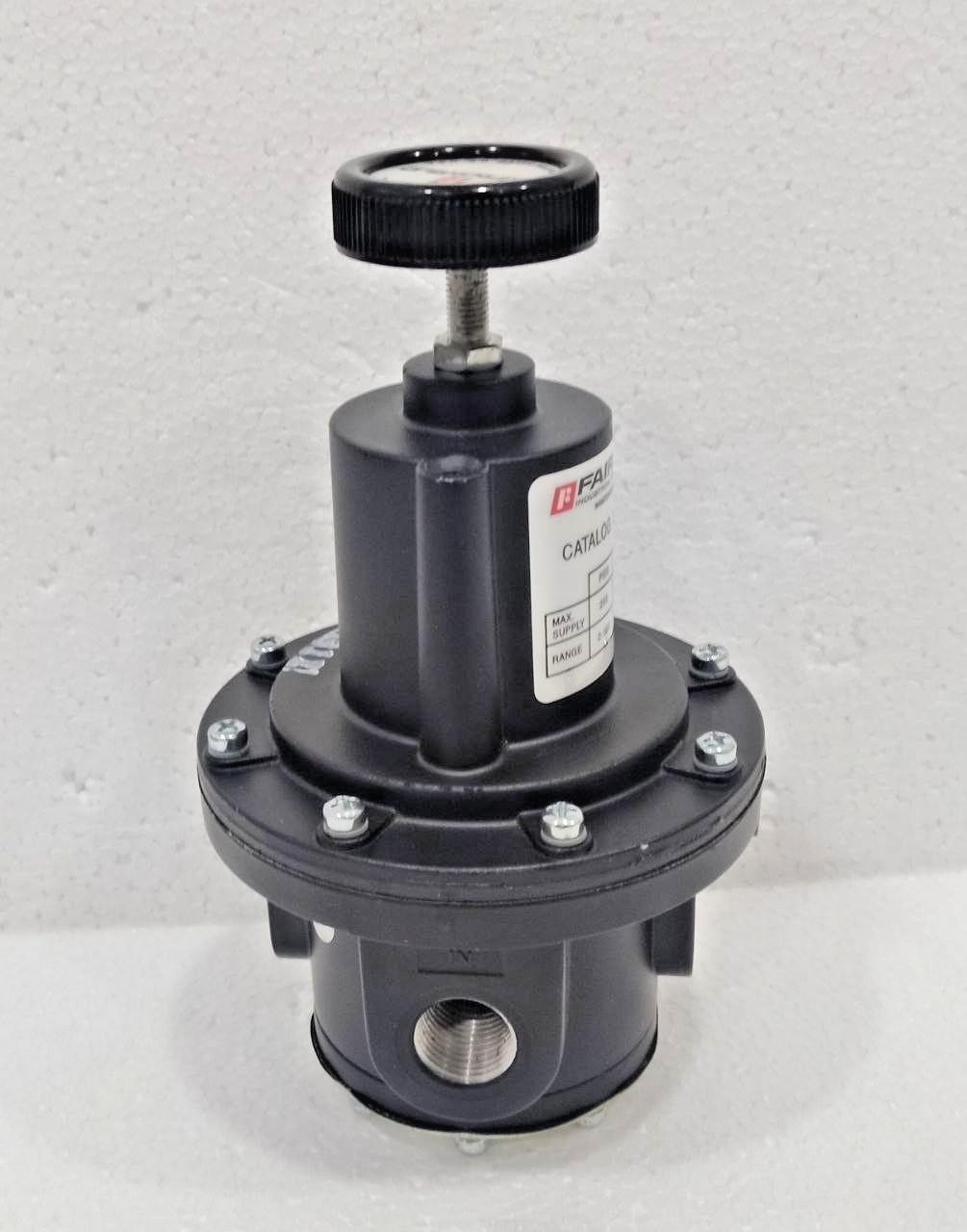 FAIRCHILD INDUSTRIAL 4000A 4064A PRECISION PRESSURE REGULATOR 250 PSI NEW