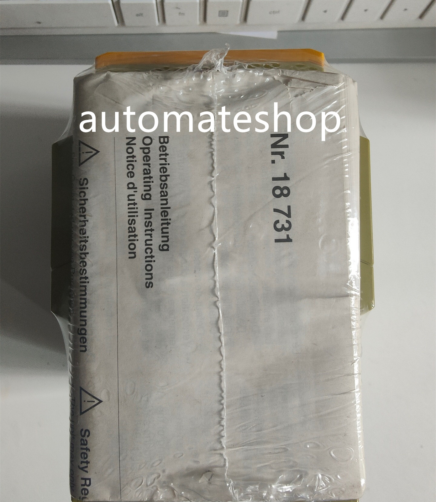 Pilz Safety Relay PNOZ V 30s 774790 brand new