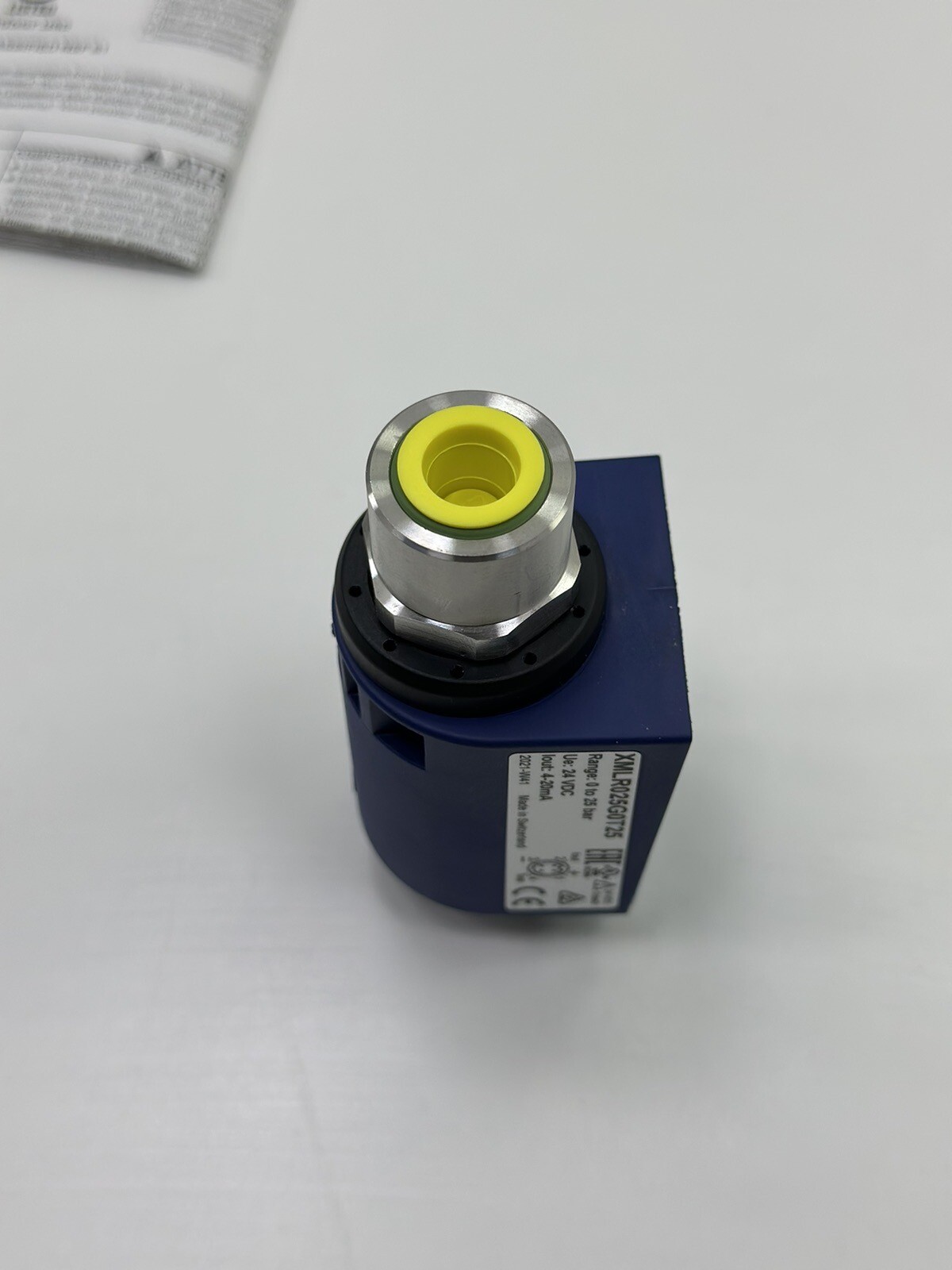 TELEMECANIQUE XMLR025G0T25 PRESSURE SENSOR 0 TO 25 BAR / 4..20mA