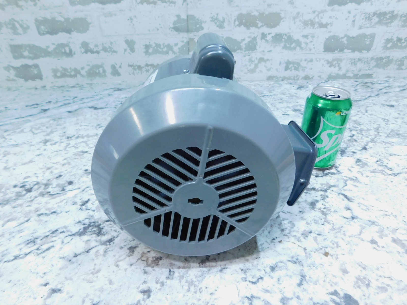 1/2 HP 1725 RPM GE Motor, Fr 56C, 1.15 SF, 115/230 Volts, C368, Unused