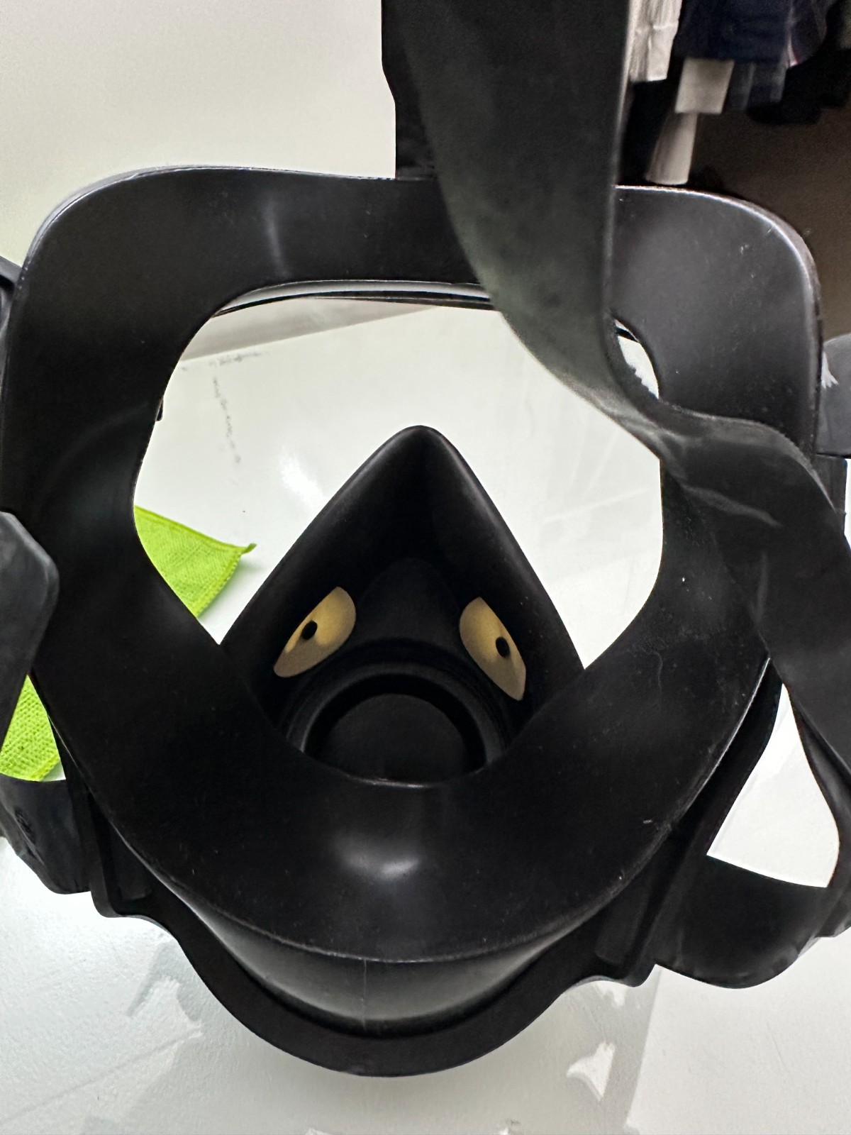SURVIVAIR Sperian 7620 Full Facepiece Respirator Mask Size M 40mm Opti Fit