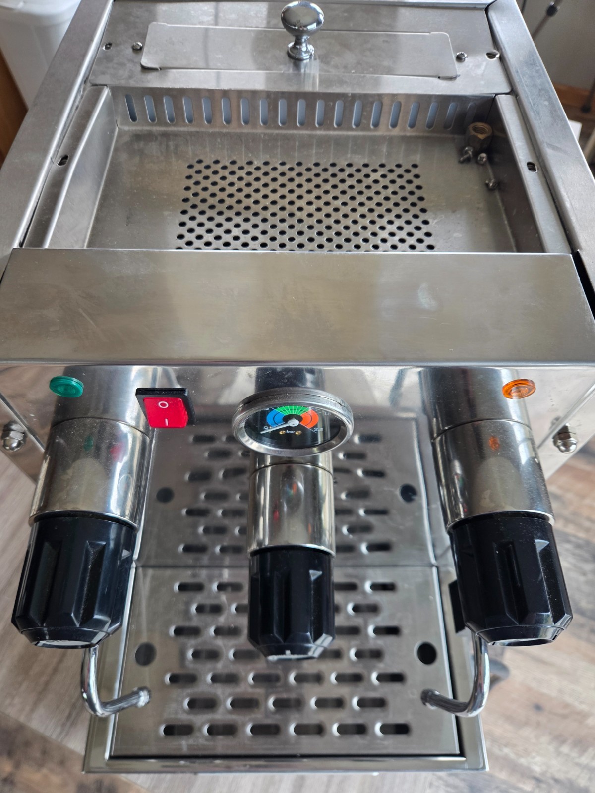 Astra STS1800 4-1/2 Liter Nickel Plated Connected Steamer with Auto Fill