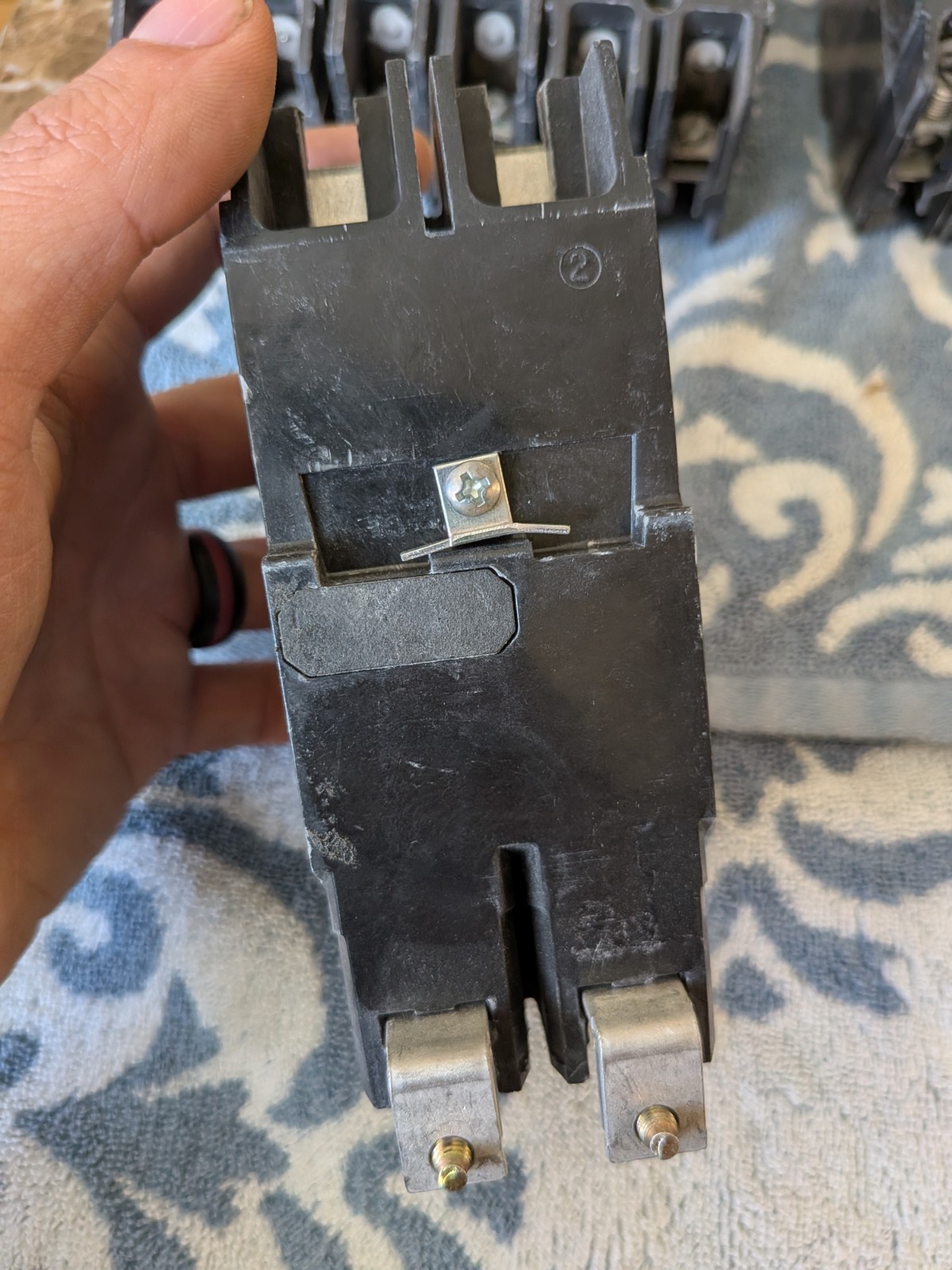 General Electric TEY240 Bolt-On Circuit Breaker 40A 2P 480/277V TEY