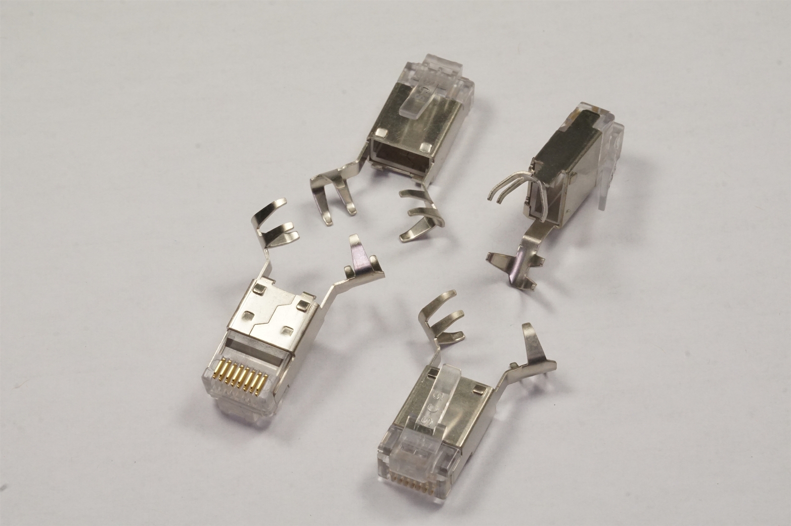 Lot of 4 SS-39200-010 Bel Stewart Cat6 Modular Connector Plug RJ45 8p8c Clamp