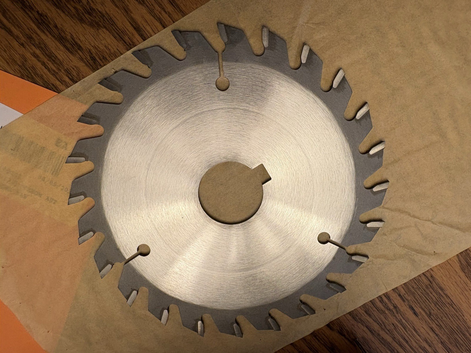 NIB CORE LINK 6″ Dia Saw Blade Type: 10BA19-150-30-KAA HM Max 11500