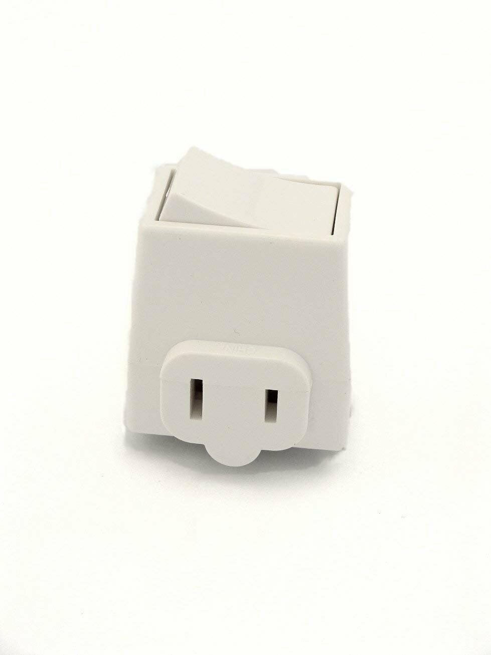 Leviton 1469-W Grounding Polarized Switch Tap, 125 V, 13 A, White
