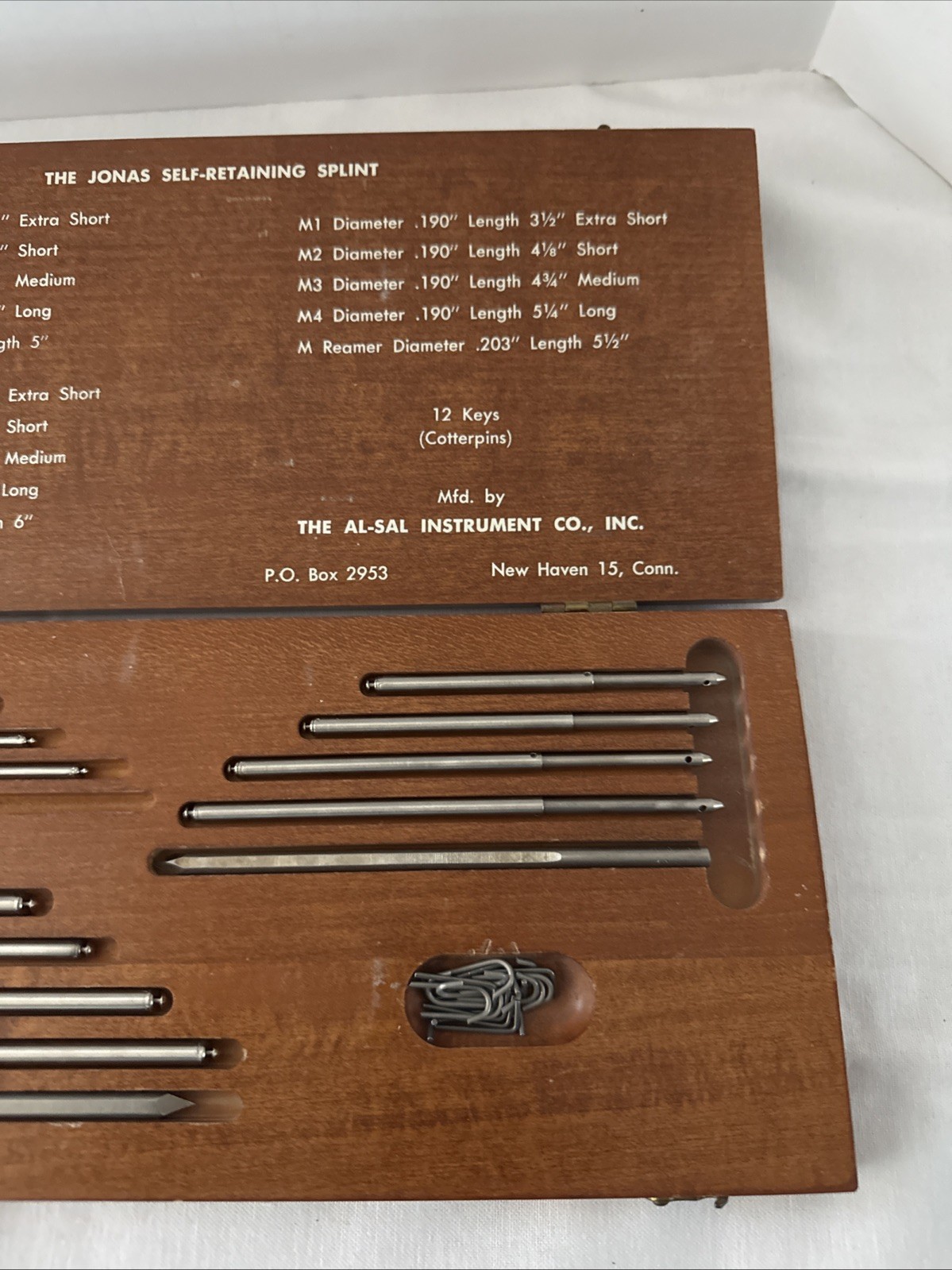 Jonas Self Retaining Splint Set Small Animal RARE Collect Wood Case Patent 1953