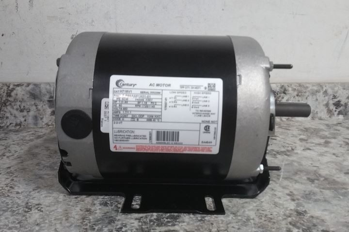 Century H718V1 1/2 HP; 1 HP 1725/1140 RPM 460VAC 3-Phase Belt Drive Motor