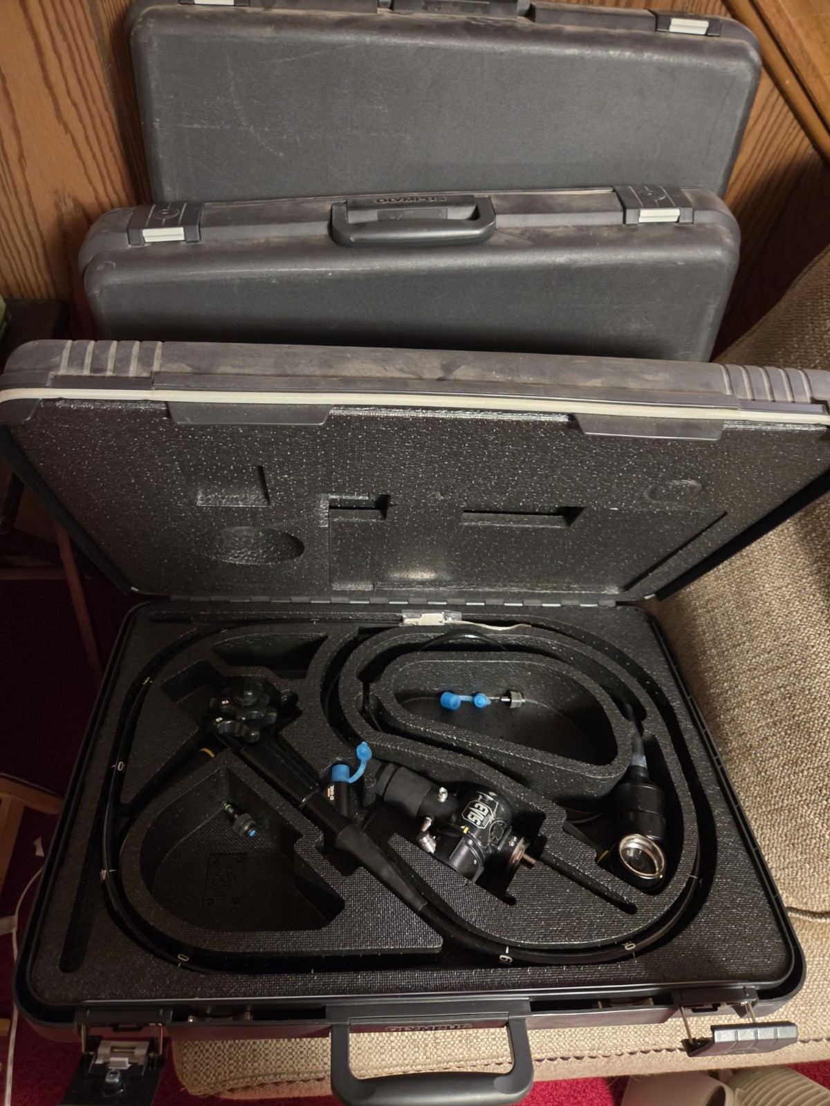 Olympus CF-140L Video Colonoscope Endoscope Lot of 3 Untested w/ Case &…