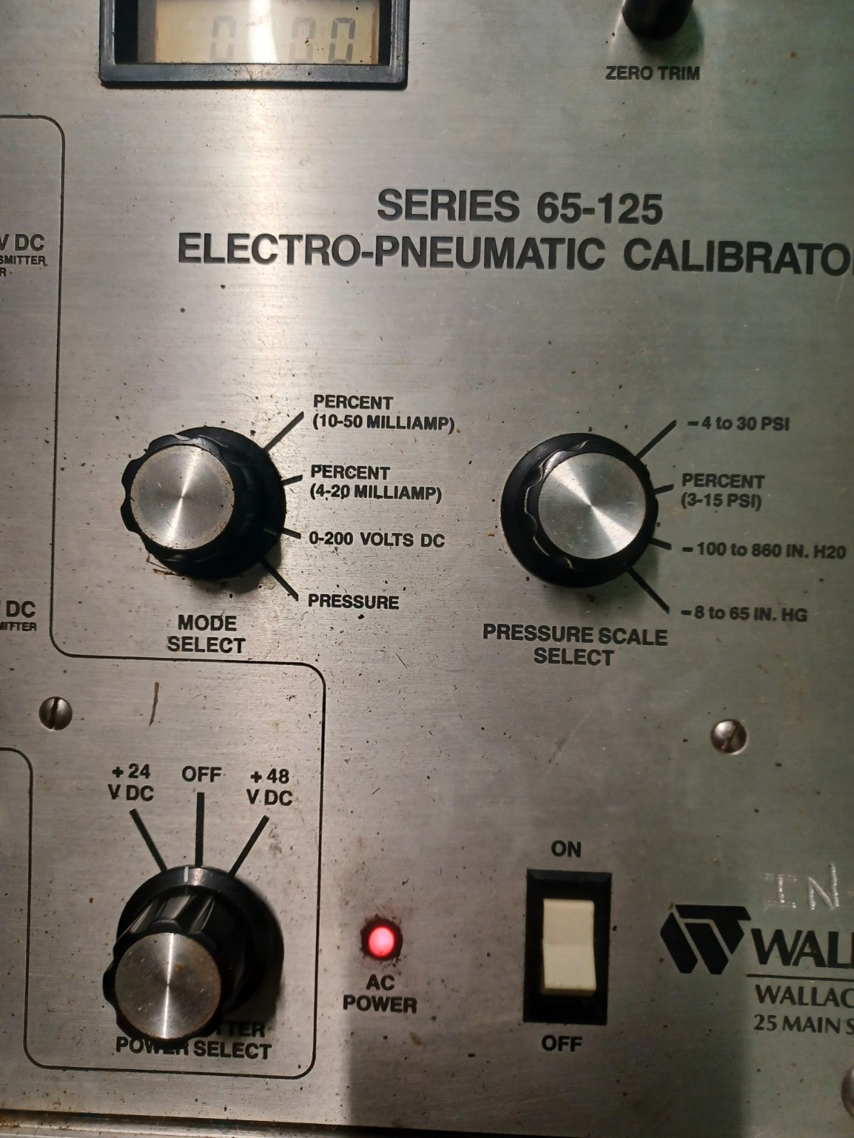 Wallace & Tiernan 65-125 Electro-pneumatic Calbirator