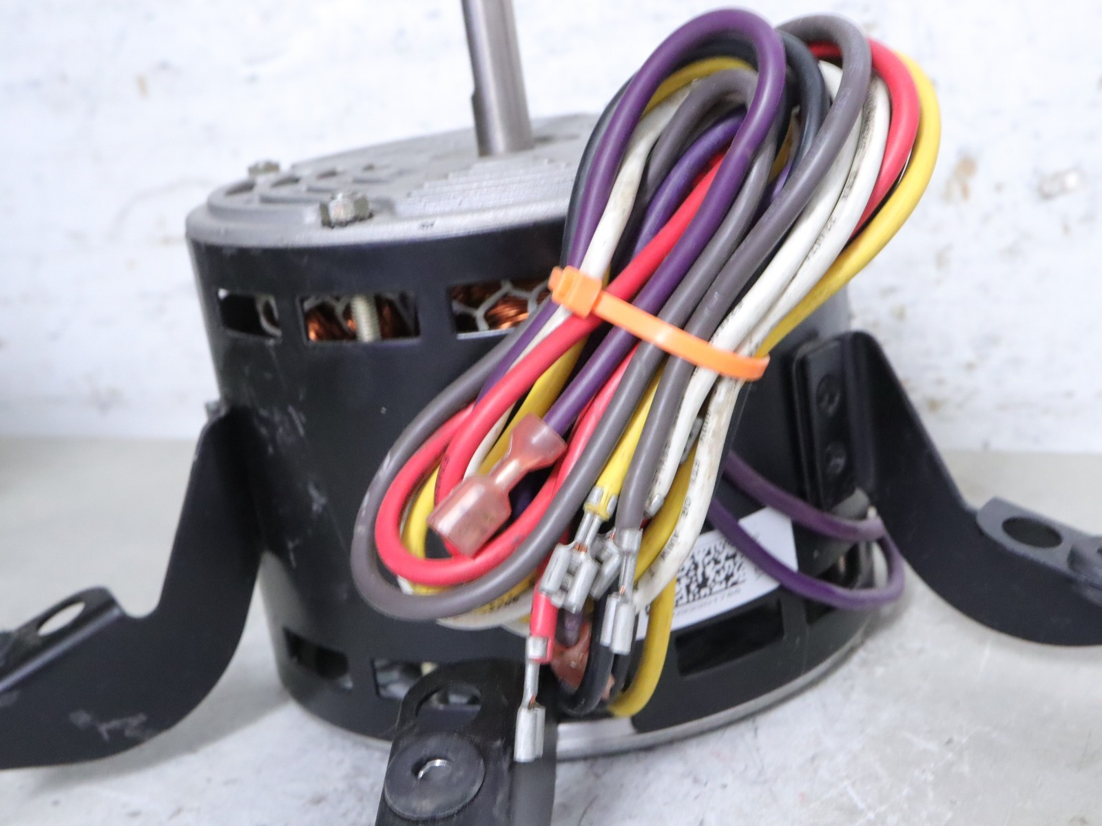 InterLINK LENNOX 100649-01 Blower Motor 1/3HP 115V 1075RPM 4SPD 1PH YFK-245-6