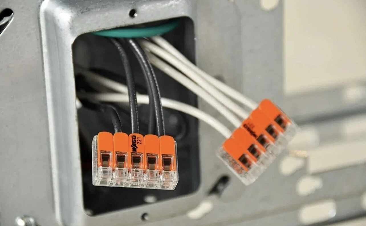 Wago 221-415 Five Conductor Compact Connectors Bulk 1000pcs