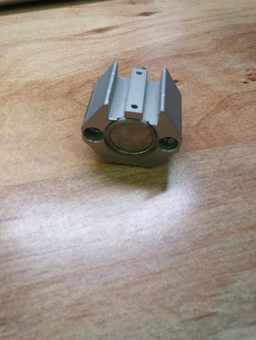CKD CSD2-20-10 Cylinder
