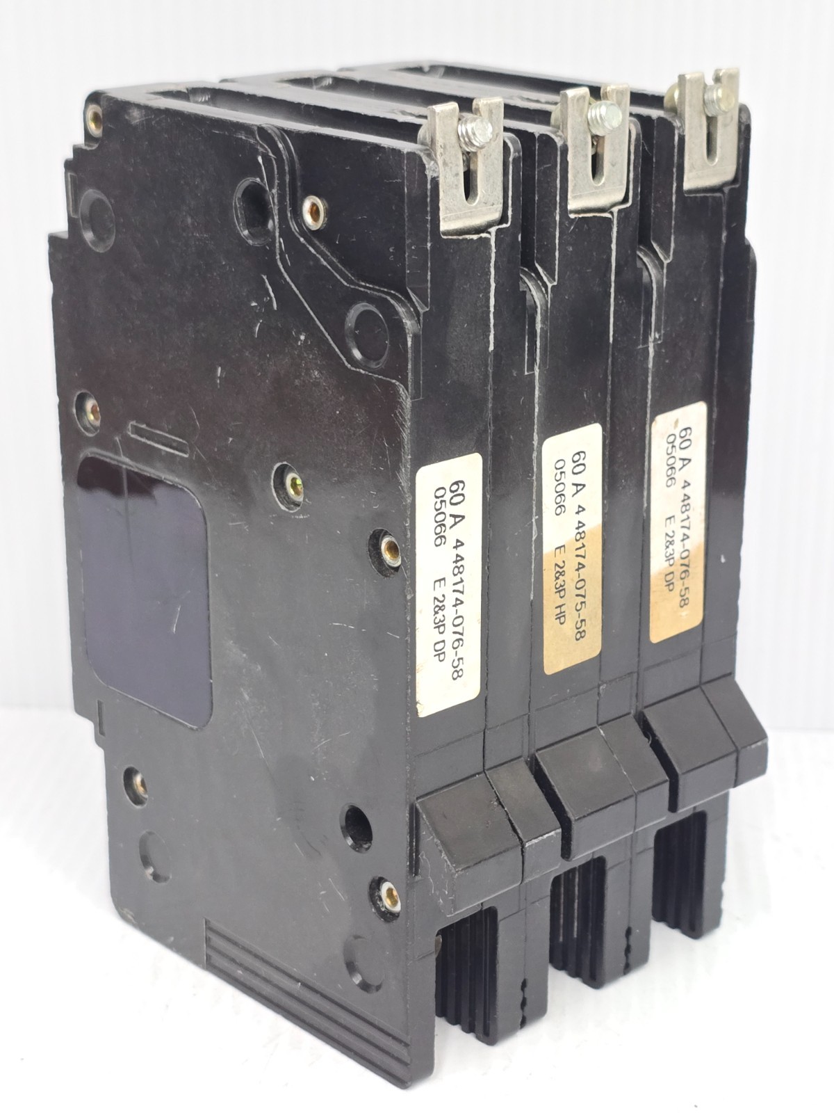 Square D 60 Amp Bolt-On Circuit Breaker 480Y/277 VAC 3 Pole 25 kA EDB34060