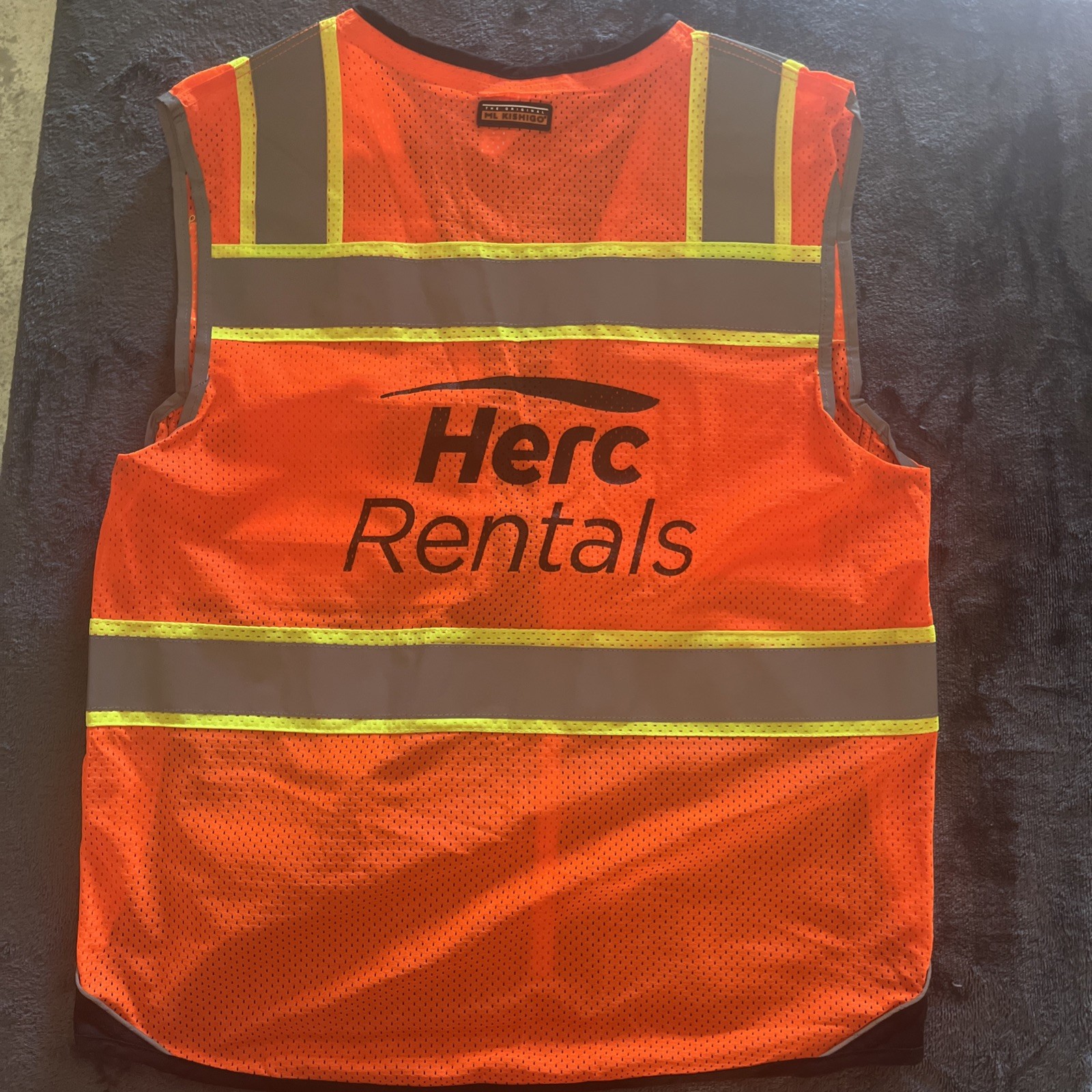 Kishigo Premium Black Series Men’s Surveyors Vest M 1516, Class 2 Hi-Vis, Medium