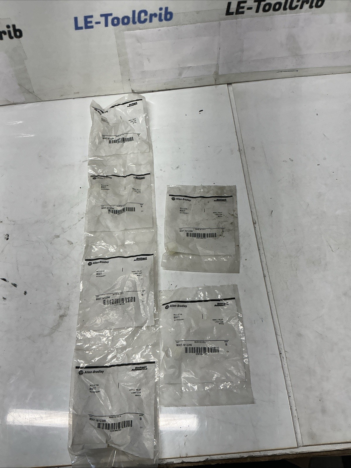 LOT OF 6 ALLEN BRADLEY 800T-N122W SERIES B PILOT LIGHT CAP WHITE X-782