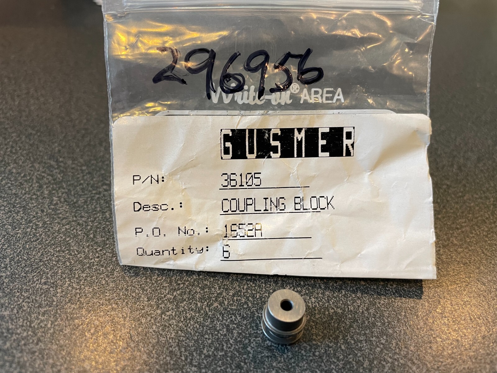 Graco/Gusmer Gap Pro spray gun side wipe seals 296956/36105, sold one each.