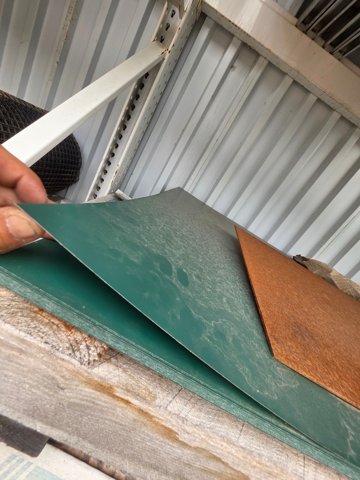 .024 gauge galvanized Metal sheeting Green 42″x121″ 20 available