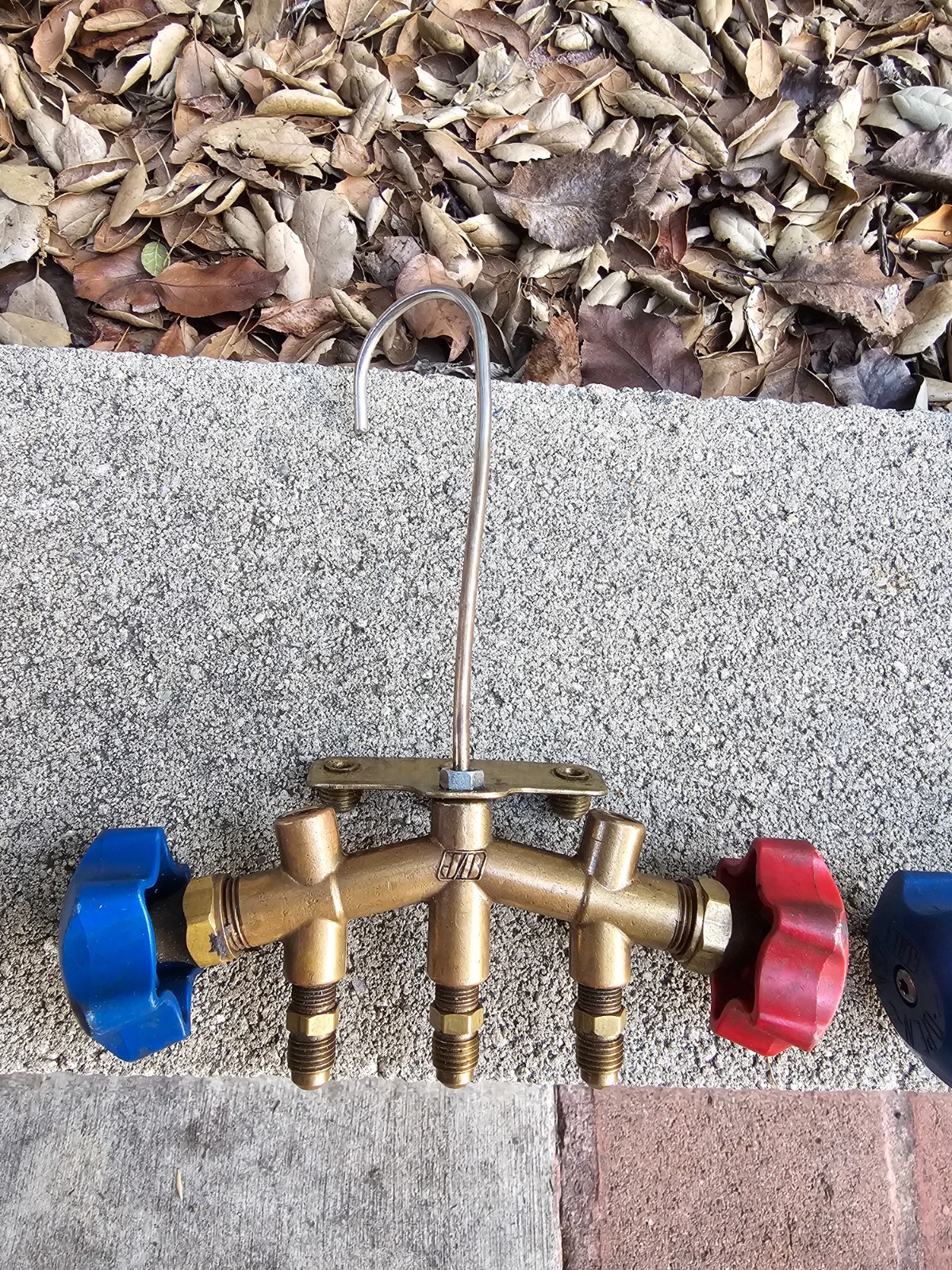 2 Pieces Just Better JB Refrigerant Manifold Set 2-Valve No Hoses No Gauges USA