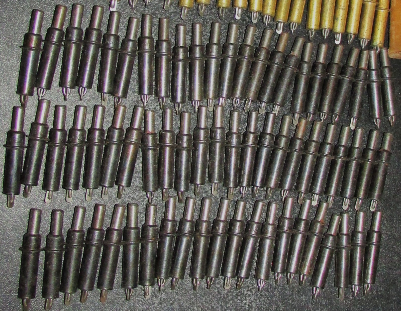 LOT OF 188 MIXED USED CLECO METAL FASTENERS: WING NUT, HEX NUT, PLIER, & SPRING