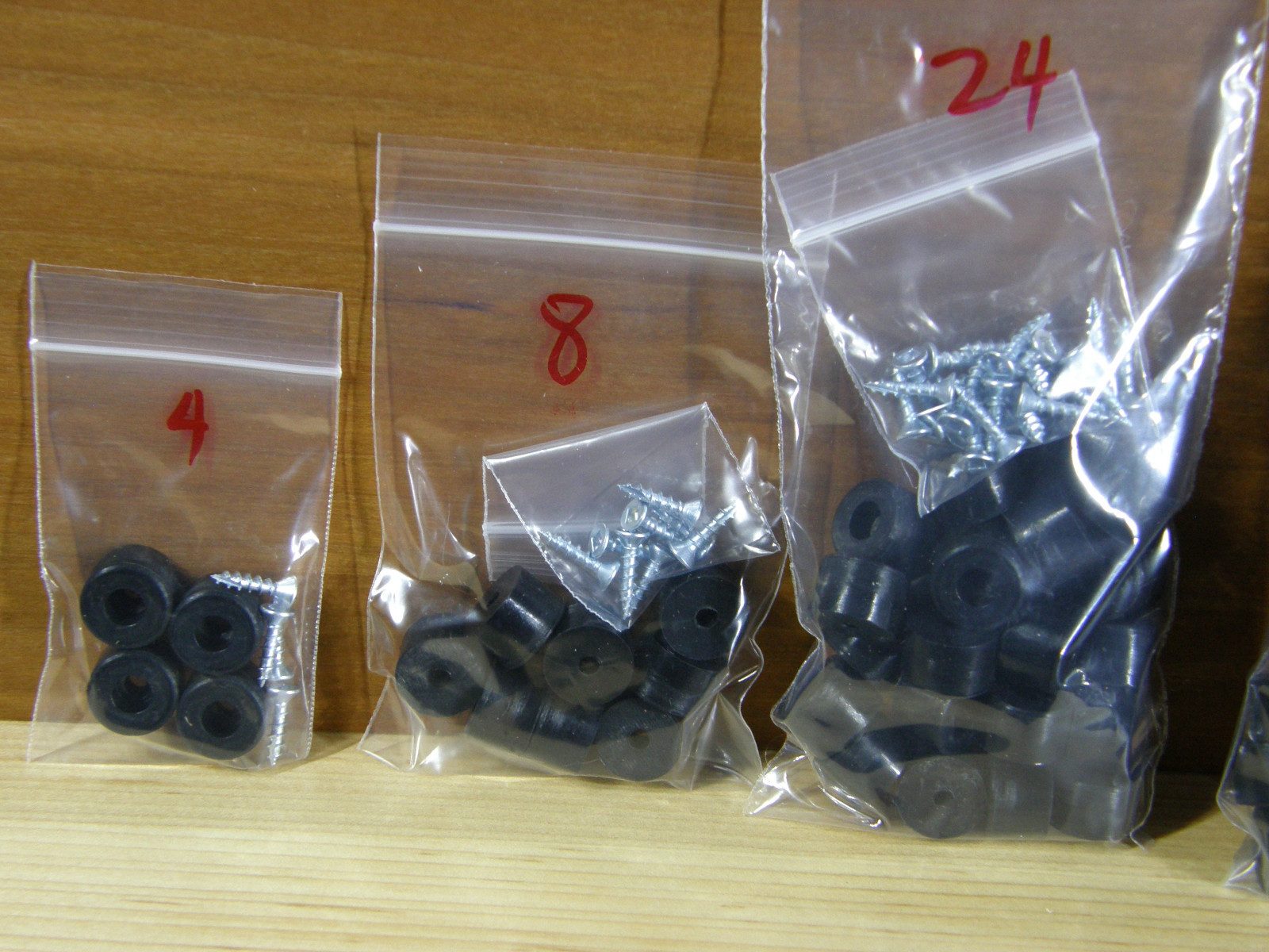 Silicone Rubber Bumper Feet (SMALL 1/2″)(5/8″)(7/8″) BLACK (FIRM) with screws