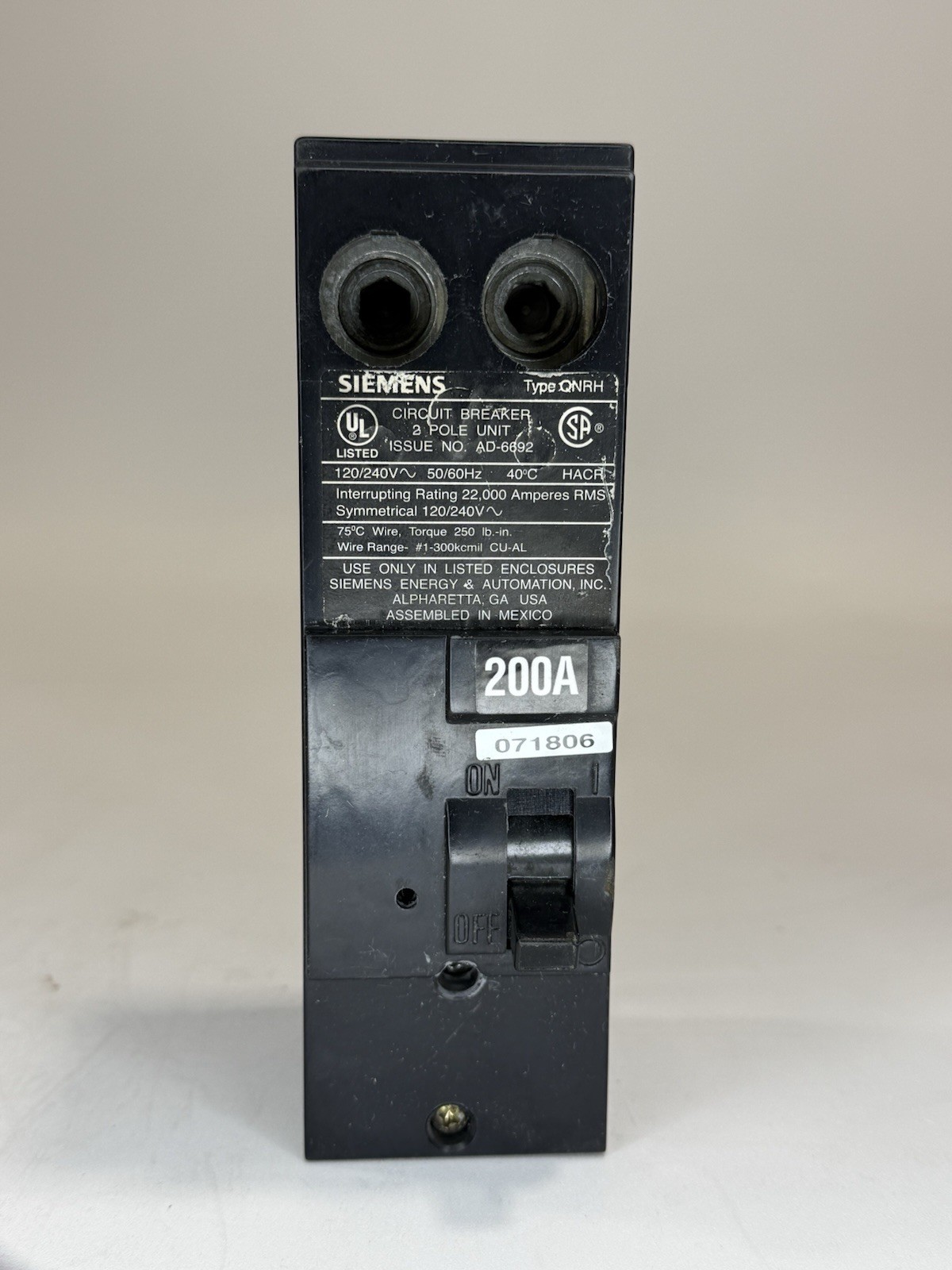 Siemens QN2200RH Main Circuit Breaker 200A 120V 240V 2 Pole QNRH